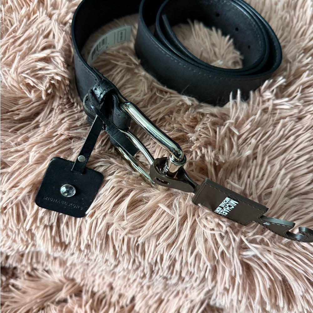 Michael Kors leather belt with silver Accents